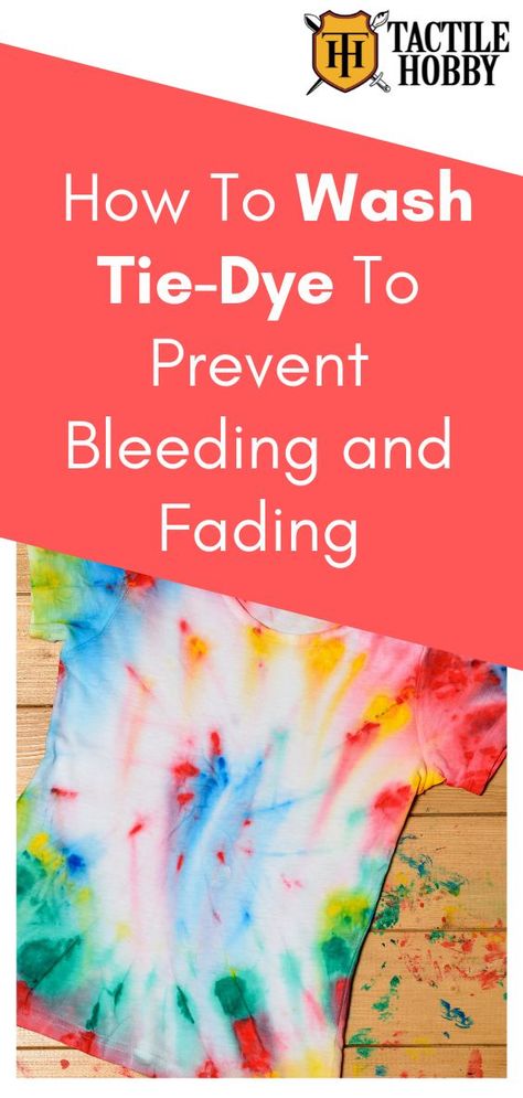 How To Do Tye Dye, Best Way To Tie Dye Shirts, How To Set Tie Dye Shirts, How To The Dye Shirts, Tye Dye Instructions, Tie Dye Techniques Step By Step, Tye Dye Tips And Tricks, Washing Tie Dye For The First Time, How To Fold Tie Dye Patterns