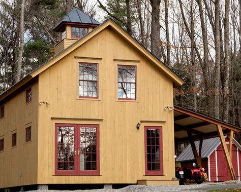 our house barn Yellow House Exterior, Traditional Exterior Homes, Green Roof House, French Country Exterior, House Paint Color Combination, Exterior House Color, Stucco Homes, Exterior Design Ideas, Yellow House