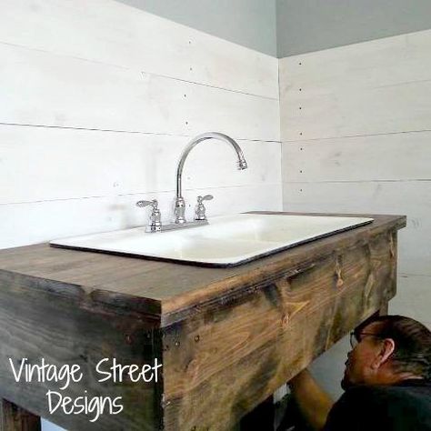 how to make a rustic sink base, bathroom ideas, diy, how to, woodworking projects Diy Sink Vanity, Garage Sink, Diy Bathroom Sink, Kitchen Sink Diy, Rustic Sink, Sink Cabinet, Budget Bathroom, Bath Room, Sink In