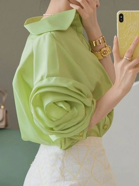 Summer Office Attire Women, Basic Top Outfit, Shirt Top Design, Pink And Green Outfit, Petal Sleeves, Shirt Collar Pattern, Stand Collar Blouse, Plain Skirt, Blouse Details