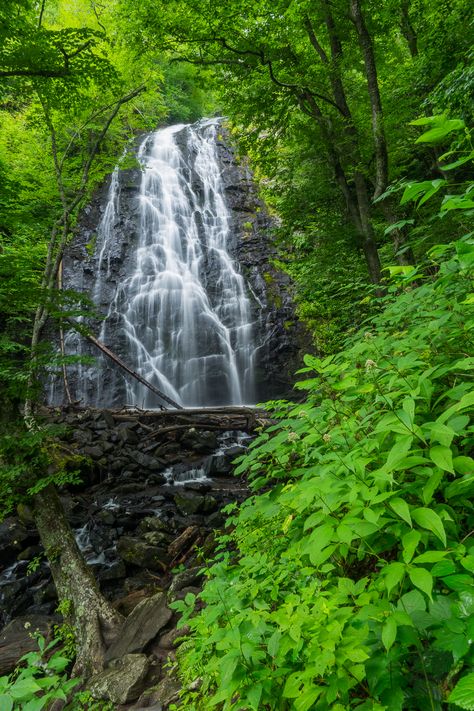 Crabtree Falls Nc, Asheville Waterfalls, Black Mountain Nc, Black Mountain, Rock Face, Find People, Black Rock, Blue Ridge Parkway, Blue Ridge