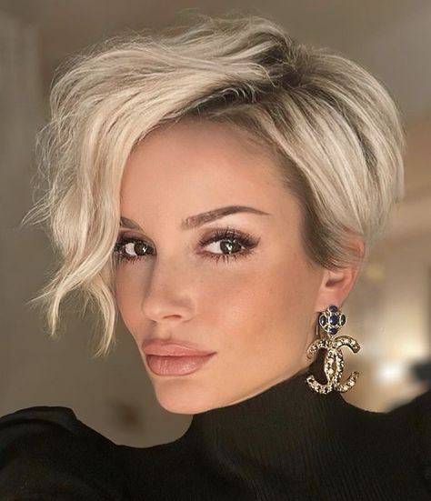 Short Messy Haircuts For Women, Sassy Short Hairstyles For Women, Messy Pixie Haircuts, Asymetrical Haircut, Messy Pixie Haircut, Longer Pixie Haircut, Thick Hair Cuts, Messy Pixie, Edgy Short Hair