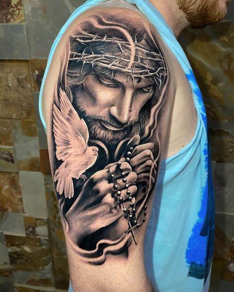 Jesus On Cross Tattoo, Jesus Tattoo Sleeve, Tato Realis, Jesus Tattoos, Cruces Tattoo, Jesus Christ Tattoo, Tatuaje Cover Up, Jesus Tattoo Design, Tato Salib