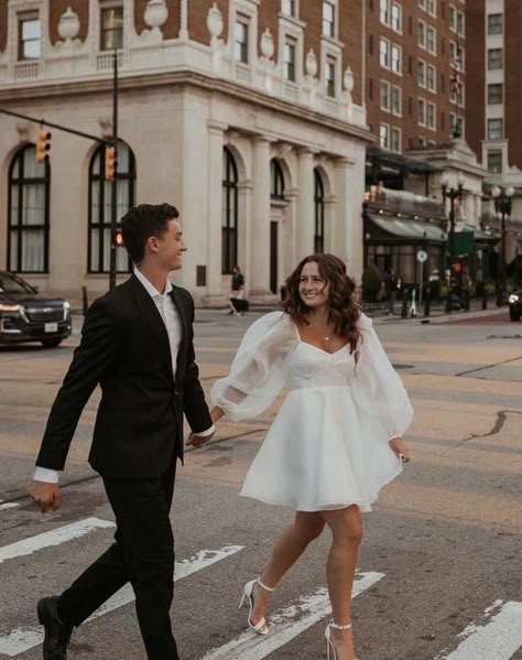 Boho Wedding Dress Guest, Civil Ceremony Dress, Dress Guest Wedding, Wedding Dress Long Sleeves, Engagement Photo Dress, Courthouse Wedding Photos, Courthouse Wedding Dress, Engagement Picture Outfits, Ceremony Dress