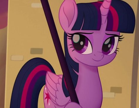 My little pony Movie Princess Twilight Sparkle Movie, Mlp Movie, Mlp Twilight Sparkle, Sparkle Pony, Pony Creator, Mlp Twilight, Monster Squad, My Little Pony Princess, Princess Twilight Sparkle