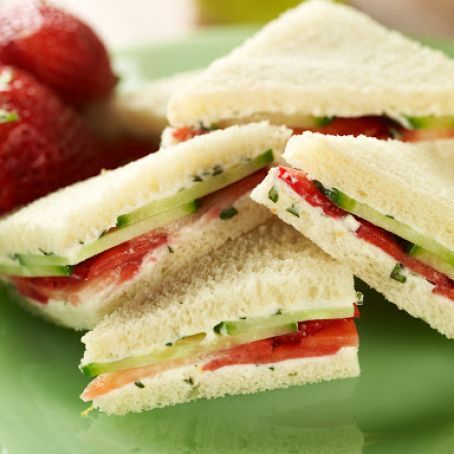 Strawberry & Basil Tea Sandwiches with Devonshire Cream Recipe - (4.6/5) Devonshire Cream, Basil Tea, Tea Sandwich, Tea Party Sandwiches, Strawberry Basil, Party Sandwiches, Finger Sandwiches, Tea Party Food, Tea Sandwiches