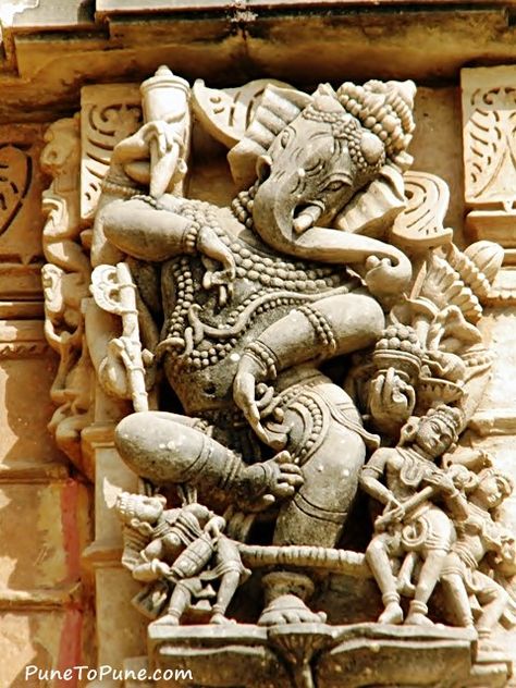 Dancing Ganesha of Shamlaji Historical Sculptures, God Ganesh, Dancing Ganesha, Ancient Indian Art, Ancient Indian Architecture, Indian Sculpture, Lord Ganesha Paintings, Ganesh Art, Temple Art