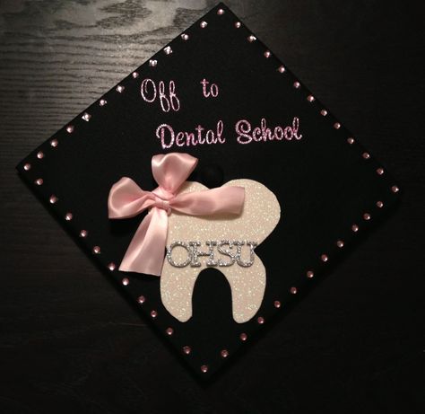 Dental graduation cap Cap Decoration Graduation Dental Hygiene, Pre Dental Graduation Cap, Future Dentist Graduation Cap, Dental School Graduation Cap, Dental Assistant Graduation Cap Ideas, Dental Cap Decoration, Dental Grad Cap, Dentist Graduation Cap, Graduation Cap Designs Dental