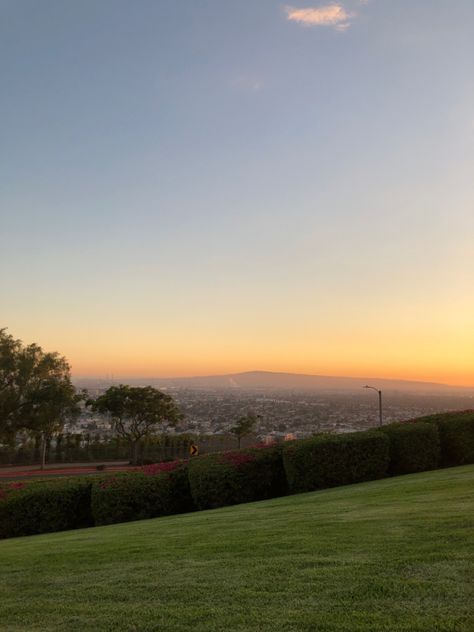 Signal Hill Long Beach, Csulb Aesthetic, Long Beach Aesthetic, California State University Long Beach, Cal State Long Beach, College Things, Dream Reality, Cal Poly, Signal Hill