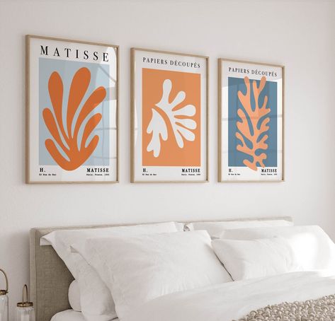 Set of 3 Matisse Prints Colorful Wall Art in Orange and Blue - Etsy Ireland Colorful Apartment Decor, Deco Orange, Triptych Art, Orange Rooms, Colorful Apartment, Living Room Poster, Girls Dorm Room, Matisse Print, Bedroom Orange