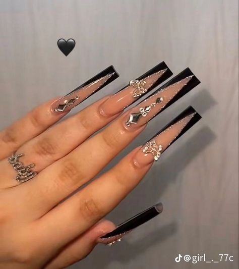 Xl Black French Tip Nails, Black Nail Designs Rhinestones, Xl Black Nails, Black Nail Sets Designs, Black And Rhinestone Nails, Black Long Nails Ideas, Black Xl Nails, Black Buchona Nails, Black Long Nails Designs