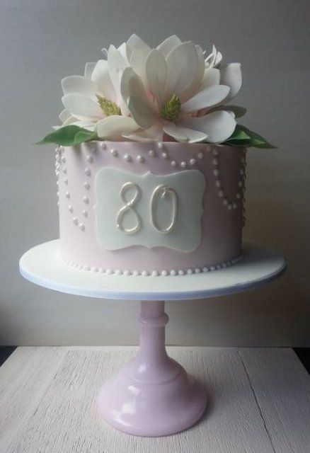 80th Birthday Cake with Sugar Magnolias - by EstherS @ CakesDecor.com - cake decorating website Mawmaw Cake, 51st Birthday Cake For Women, Magnolia Cake, 75 Birthday Cake, Grandmas Birthday, 80th Birthday Cake, 70 Birthday, Mums Birthday, 80 Birthday Cake