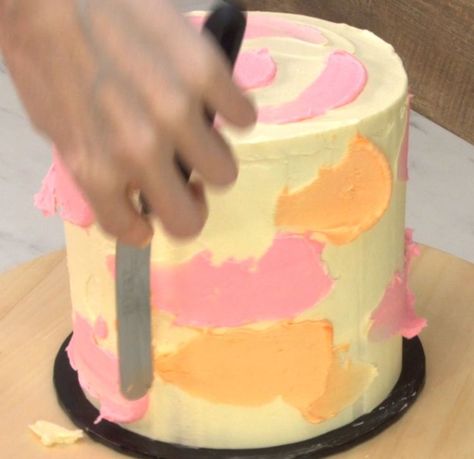 Chef begins with frosting, finishes cake with stunning colors How To Tie Dye Frosting, Tie Dye Icing Cake, Smear Cake Frosting, Smudge Cake Frosting, Tie Dye Frosting How To Make, The Dye Cake, Tye Dye Cake Frosting, Tie Dye Cake Frosting, New Cake Trends