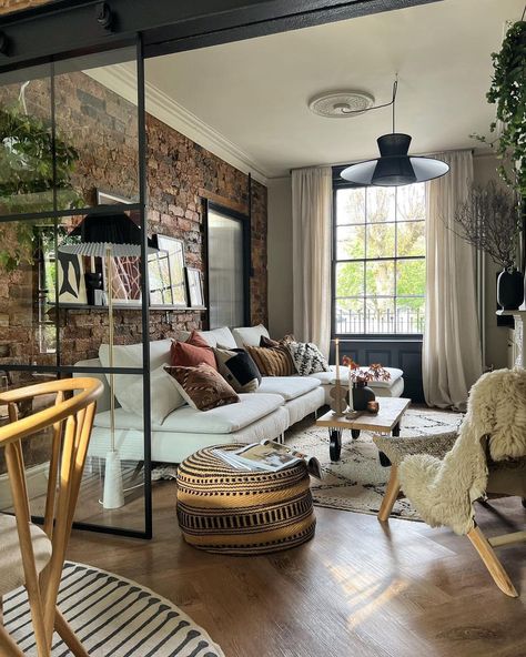 Industrial Interior Design, Small Living Room Decor, Chic Living Room, Decor Home Living Room, Living Room Inspo, Small Living Rooms, Small Living Room, Design Case, Small Living