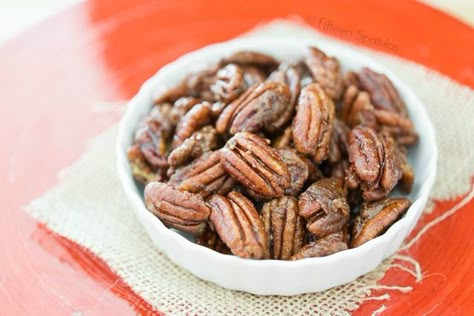 Candied_Pecans_Recipe_fifteenspatulas_9 Appy Recipes, Candy Pecans, Toast Pecans, Pecan Candy, Candied Pecans Recipe, Glazed Pecans, Spiced Pecans, Pumpkin Pies, Roasted Pecans