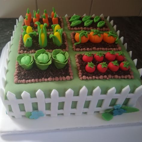 Garden Cake Allotment Cakes Birthday, Gardening Birthday Cake, Allotment Cake, Vegetable Garden Cake, Pictures Of Cakes, Cake For Her, Garden Cake, 70th Birthday Cake, Dad Birthday Cakes