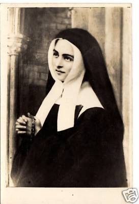 Santa Bernadette, St Bernadette Soubirous, St Bernadette Of Lourdes, Bernadette Soubirous, St Bernadette, Saint Bernadette, Holy Eucharist, Lourdes France, Catholic Beliefs