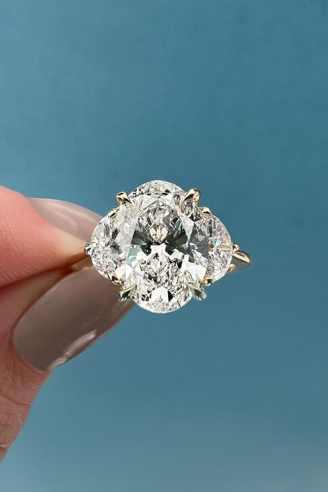 Big Solitaire Engagement Ring, Oval Diamond With Half Moon Side Stones, Half Moon Diamond Ring, Oval Half Moon Engagement Ring, Oval And Half Moon Engagement Ring, Oval With Half Moon Side Stones, Vintage Oval Engagement Rings, Engagement Ring Inspiration, Engagement Inspo