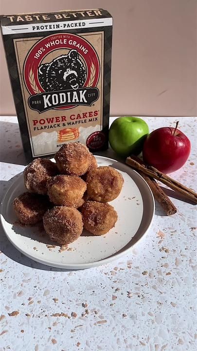 What’s The Freakin’ Recipe?! on TikTok Cinnamon Apple Sauce, Cider Muffins, Apple Cider Muffins, Fruit Muffins, Muffin Cup, Kodiak Cakes, Cinnamon Muffins, Apple Muffins, Waffle Mix