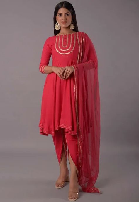 Embroidered Rayon Punjabi Suit in Dark Pink : KUR57 Indian Suits Punjabi, Party Wear Dresses Indian, Dhoti Salwar Suits, Indian Party Wear Dresses, Wedding Outfits Indian, Salwar Suits Party Wear, Latest Salwar Kameez, Indian Wedding Outfit, Salwar Dress