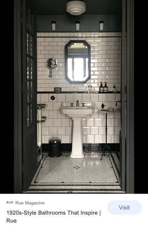 Historic Bathroom, Australian Farmhouse, 1920s Bathroom, Black And White Tile, Art Deco Bathroom, Victorian Bathroom, Deco Bathroom, Bad Inspiration, Casa Vintage