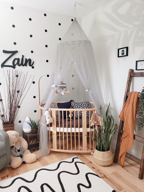 Gender nuetral nursery, nursery decor, stokke sleepi crib, snake plant, polka dot wall, nursery wooden name Polka Dot Walls Nursery, Nuetral Nursery, Stokke Crib, Stokke Sleepi Crib, Stokke Sleepi, Baby Nursery Inspiration, Nursery Decor Inspiration, Nursery Room Design, Baby Room Inspiration