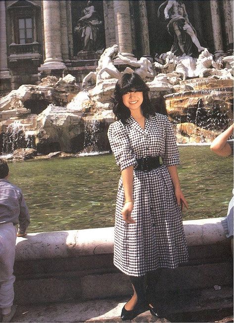 90s Japan Fashion, 90s Asian Fashion, 80s Aesthetic Outfits, Modern Japanese Fashion, 80s Japanese Fashion, Japan 80's Aesthetic, City Pop, Akina Nakamori, 80 Fashion