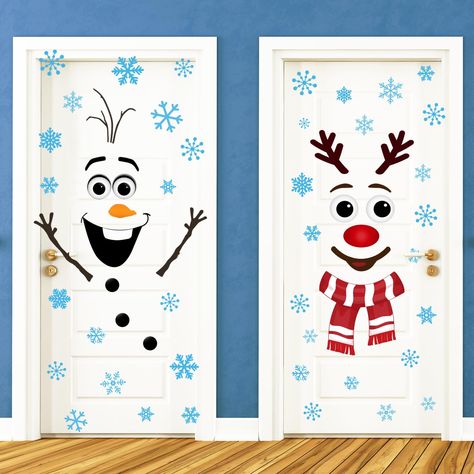 Christmas Paper Door Decorations, Christmas Door Decorations Bedroom, Kids Door Christmas Decorations, Christmas Door Decor Ideas For Home, January Door Decorations Classroom New Years, Christmas Bedroom Door Ideas, Decorate Door For Christmas At Work, Work Door Christmas Decor, Christmas Decor Ideas For Door