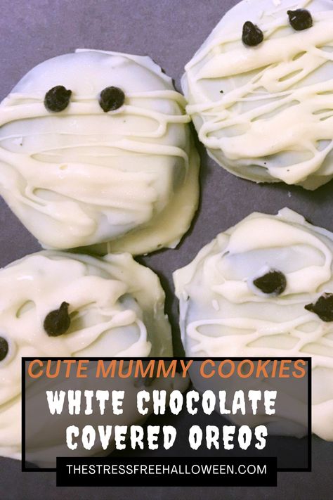 Looking for a fun and easy Halloween treat to make? Try these white chocolate-covered Oreo mummy cookies! With just a few simple ingredients, you can create a delicious and festive snack that’s perfect for parties or family fun. Mummy Oreos, Halloween Mummy Cookies, White Chocolate Covered Oreos, Mummy Cookies, Wednesday Party, White Chocolate Oreos, Delicious Halloween Treats, Halloween Treats To Make, Halloween Cookie Recipes