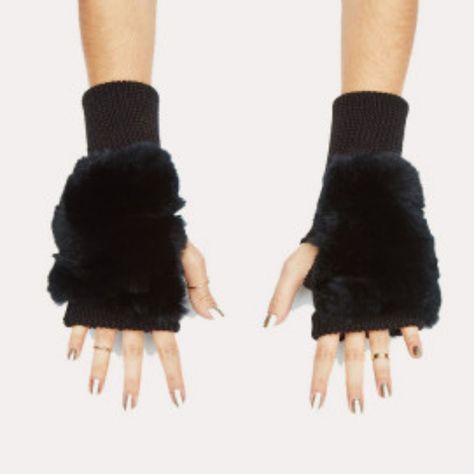 Jocelyn Faux Fur Trimmed Fingerless Gloves/Mittens In Black One Size Fits Most New Retail $98 No Retail Tags - Brand New Gloves Black/Black Comfy And Super Functional, These Mittens Are Perfect For The Fashionable Girl On-The-Go! Glove/Mitten Fabric 100% Acrylic Top Is Faux Fur Yum!!! Black Hand Warmers, Black Fingerless Gloves, Fur Mitten, Faux Fur Top, Grey Gloves, Fur Top, Pink Gloves, Fur Gloves, Fingerless Gloves Knitted