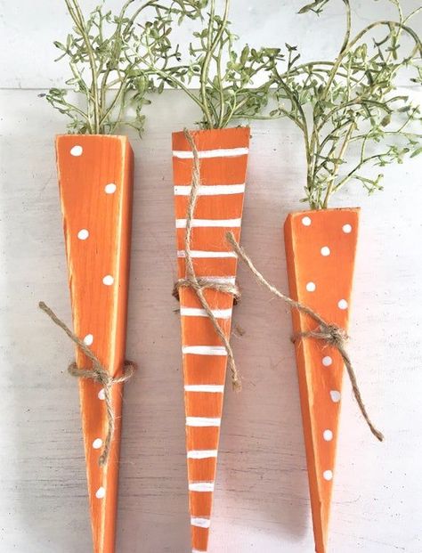 Wooden Carrots, Tiered Shelf, Easter Wood Crafts, Spring Easter Crafts, Easter Projects, Easter Decorations Diy Easy, Easter Crafts Diy, Spring Holidays, Bunny Crafts