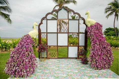 Mehendi Backdrop, Selfie Corner, Pellikuthuru Decor, Photobooth Decor, Wooden Props, Lavender Theme, Backdrop Panels, Mandap Decoration, Boho Wedding Backdrop