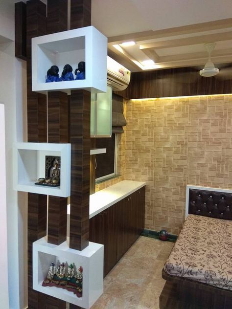 Here you will find photos of interior design ideas. Get inspired! Hall Partition, बेडरूम डिजाइन, Room Partition Wall, Partition Designs, Wall Partition Design, Modern Room Divider, Bedroom Cupboard, Unit Design, Divider Design