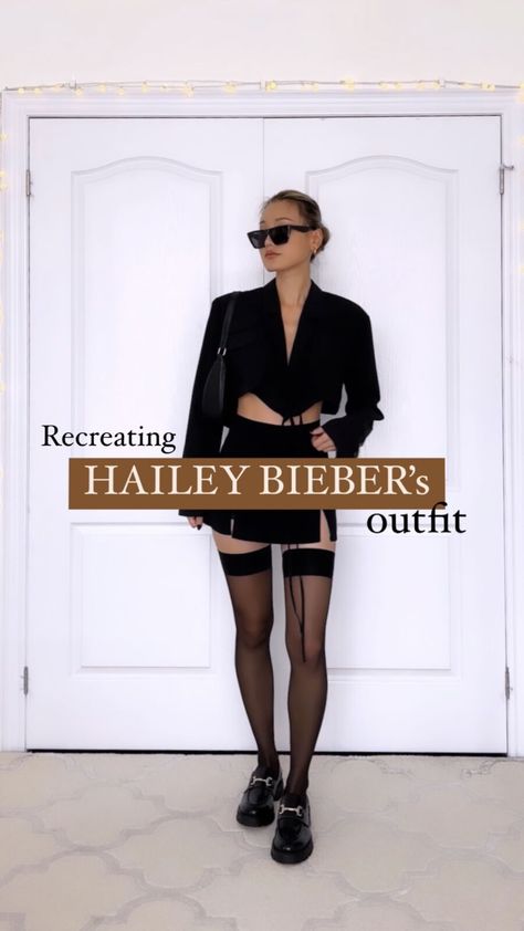 Hailey Bieber All Black Outfit, Kerina Wang, Hailey Bieber Outfits, Black Skort, Cropped Blazer, All Black Outfit, Hailey Bieber, Black Bag, Black Crop