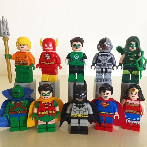 Lego Justice League Wanted to show my classic Justice League figures. Some of my favorites in the collection, especially Flash and… | Instagram Lego Justice League, Lego Mansion, Lego Wallpaper, Pokemon Cross Stitch, Custom Minifigures, Lego Custom Minifigures, Lego Super Heroes, Dc Collectibles, Lego Lego