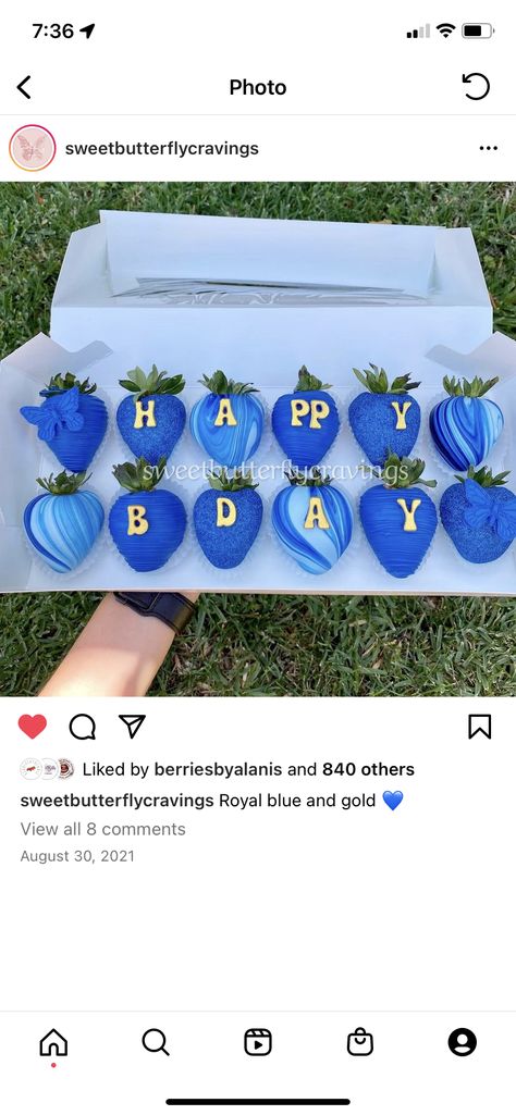 Blue And White Strawberries Chocolate Covered, Blue Covered Strawberries Ideas, Blue Birthday Strawberries, Royal Blue And Gold Strawberries, Royal Blue Strawberries Chocolate, Navy Blue Chocolate Covered Strawberries, Blue And Black Chocolate Covered Strawberries, Blue And Gold Chocolate Strawberries, Birthday Strawberries For Men