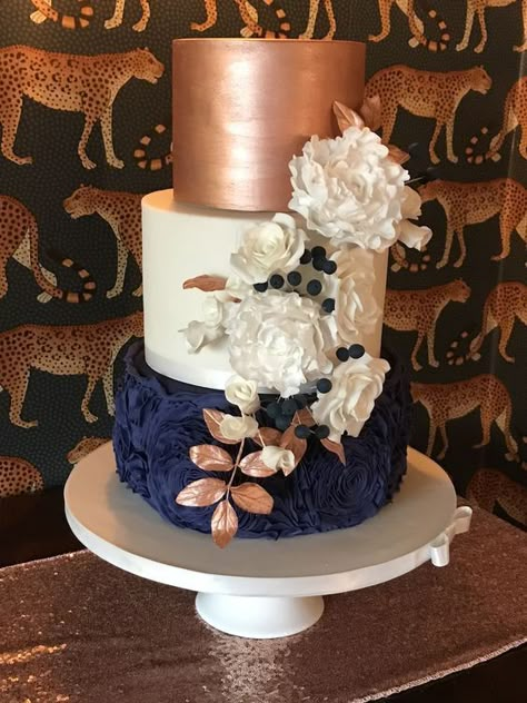 Navy Blue And Rose Gold Cake Ideas, Blue And Rose Gold Wedding Cake, Navy Blue And Rose Gold Cake, Navy Blue And Rose Gold Birthday Party, Navy Blue And Rose Gold Party Decor, Navy Blue Purple And Rose Gold Wedding, Navy And Rose Gold Decorations, Simple Wedding Cake Navy Blue, Navy And Rose Gold Wedding Cake