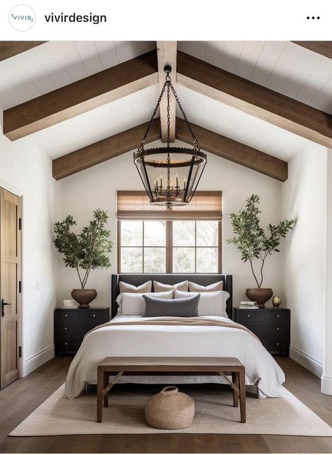 Boho Master Bedding Ideas, Bedroom Design Master High Ceilings, Vaulted Ceiling Bedroom Master Suite Exposed Beams, Organic Modern Primary Bedroom, Dovetail Bedroom, Medium Size Bedroom, Robeson Design, Bilik Idaman, Modern Luxury Bedroom