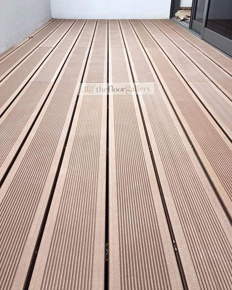 With its unique and patented composition of 2/3 wood flour and 1/3 PE, our Eco Wood Composite decking has less plastic than conventional composite boards that normally contain more polymers. This makes the heat under bare feet equivalent to that of solid wood and more comfortable to walk on. Make an appointment with us today for more technical information @ 63842552 Composite Wood Deck, Outdoor Decking, Entrance Floor, Eksterior Modern, Wood Composite, Make An Appointment, Composite Decking, Outdoor Deck, White Tiles