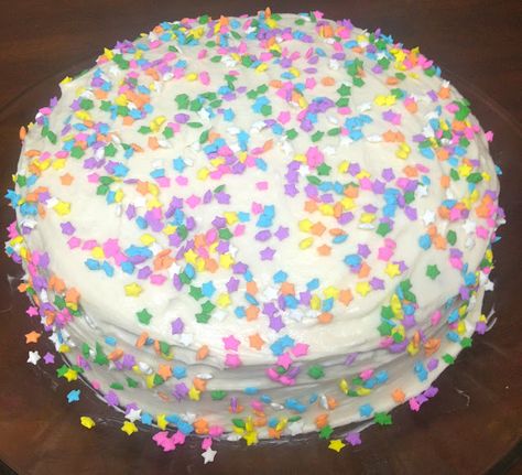 Confetti Ice Cream Cake, Star Sprinkle Cake, Funfetti Cake Aesthetic, Cake Covered In Sprinkles, Confetti Cake Aesthetic, Kidcore Cake, Childhood Recipes, Birthday Cake Sprinkles, Funfetti Sprinkles