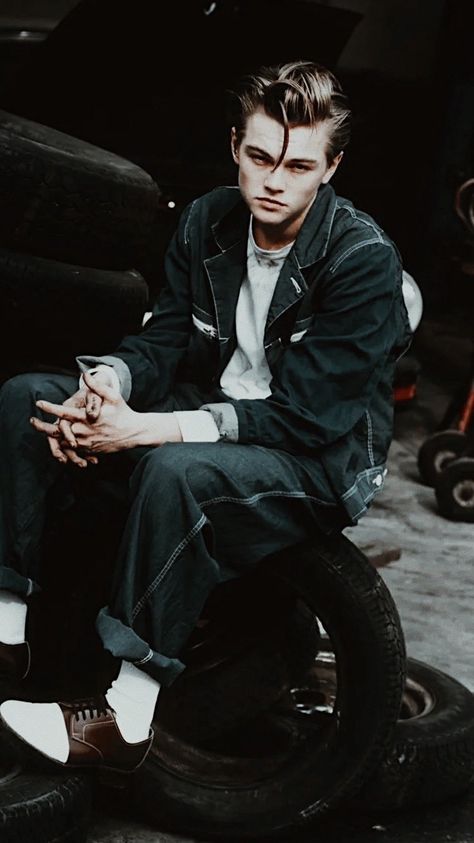 Cinema Icon, 1990s Style, Leonardo Dicaprio 90s, Young Leonardo Dicaprio, Leo Dicaprio, Best Style, Thomas Brodie Sangster, British Vogue, Leonardo Dicaprio