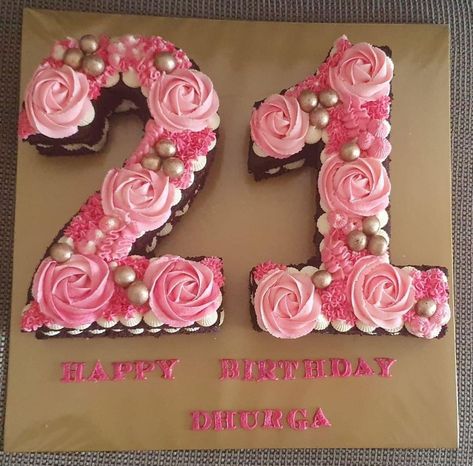 21st Birthday Cupcake Ideas For Her, 21 Cupcake Cake Number, Pull Apart Cupcake Cake Numbers, 21 Number Cake, Pink 21st Birthday Cake, Pink Number Cake, Cupcake Numbers, 21 Birthday Cake Ideas For Her, Number 2 Cake