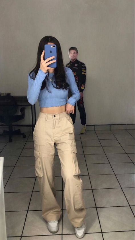 Rate This Cargo pants outfit From ⭐1~10. SAVE & FOLLOW i will update everyweek. Best Cargo Pants Color, Tops For Beige Pants, How To Style A Beige Pants, High Rise Cargo Pants Outfit, Tops For Cargo Pants Women, Tops For Cargo Pants, How To Style Tan Cargo Pants, Tan Cargo Outfit, Beige Pant Outfits Women