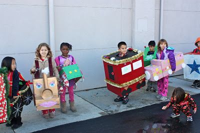 Polar Express Box Train Ideas, Polar Express Cardboard Train Boxes, Polar Express Train Cardboard Parade, Diy Polar Express Train Cardboard Boxes, Polar Express Train Box Car Ideas, Polar Express Kid, Cardboard Train, Polar Express Christmas Party, Train Costume