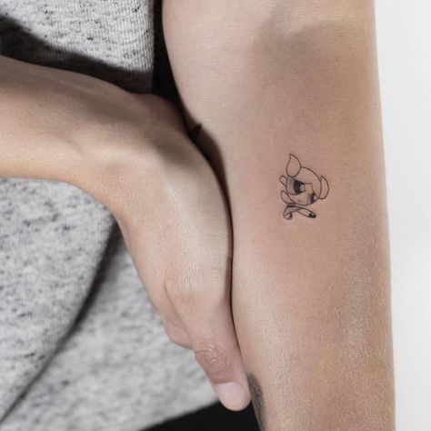 Powerpuff girl tattoo on the left forearm. Powerpuff Tattoo, Bubble Tattoo, Palm Tattoos, Cool Tattoo, Wrist Tattoos For Guys, Small Girl Tattoos, Powerpuff Girl, Hand Poke, Diy Tattoo