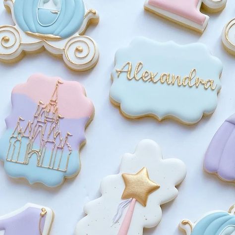 Bipity Bopity Two Birthday, Bibbidi Bobbidi Boo Birthday, Princess Birthday Party Cookies, Bibbity Bobbity Two, Bibbidi Bobbidi Two Birthday Party, Bibbity Bobbity Two Birthday, Princess Cookies Decorated, Bippity Boppity Two Party, Bibbidi Bobbidi Two Birthday