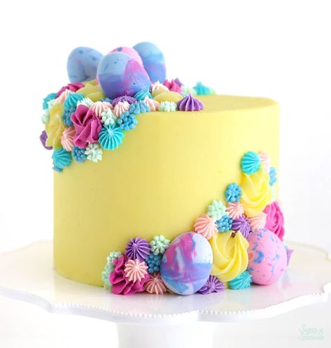 Colorful (Edible!) Easter Egg Cake Toppers Tutorial - Sugar & Sparrow Birth Cake, Perfect Vanilla Cake Recipe, Easter Themed Cakes, Easter Cake Easy, Perfect Vanilla Cake, Easter Egg Cake, Wilton Candy Melts, Sugar Dough, Daisy Cakes