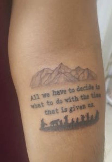 Gandalf Tattoo, Hobbit Tattoo, Tolkien Tattoo, Lotr Tattoo, Lord Of The Rings Tattoo, Piece Tattoo, Nerd Tattoo, Tattoo Love, Fantasy Tattoos