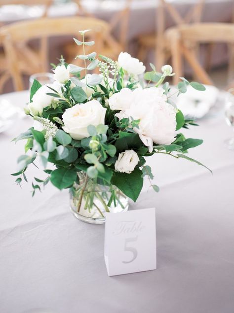 Table Flowers For Wedding, Elegant Wedding Shower Decorations, Small White Flower Centerpieces, Neutral Wedding Floral Arrangements, Elegant Wedding Centerpiece Ideas Round Tables, Small Centerpiece Wedding, Simple Wedding Florals, White Table Flowers, Elegant Wedding Centerpiece Ideas