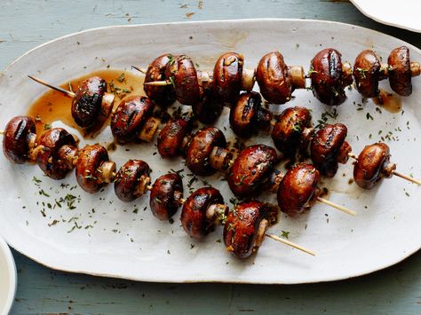 Grilled Mushroom Skewers Recipe : Food Network Kitchen : Food Network - FoodNetwork.com Spring Grilling Recipes, Mushroom Skewers, Fall Grilling, Pizza Napolitaine, Recipes Bbq, Grilled Bread, Skewers Grill, Skewer Recipes, Food Network Canada